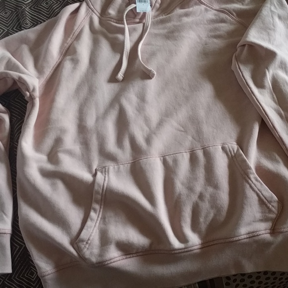 Meet your Posher, Brenda - Picture 3 of 4